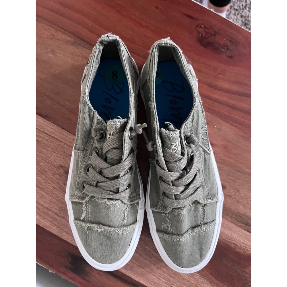 Blowfish Malibu Vex Olive Green Distressed‎ Canvas Slip On Sneakers Womens 8